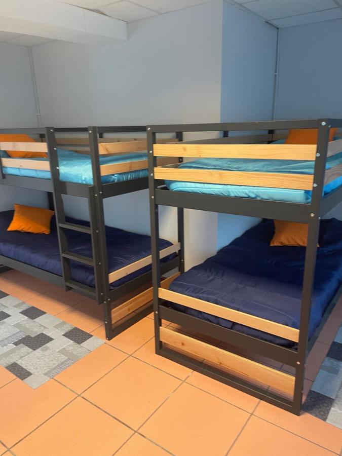 Hostal Hostel Cangas *